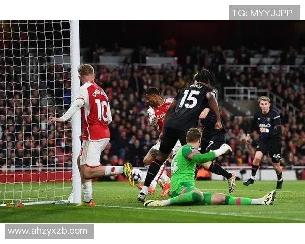 米堡主场迎战狼队争夺英超关键三分的精彩对决 米堡主场迎战狼队争夺英超关键三分的精彩对决