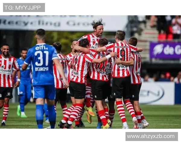 鹿特丹斯巴达主场迎战阿尔梅球队争夺胜利的激烈对决